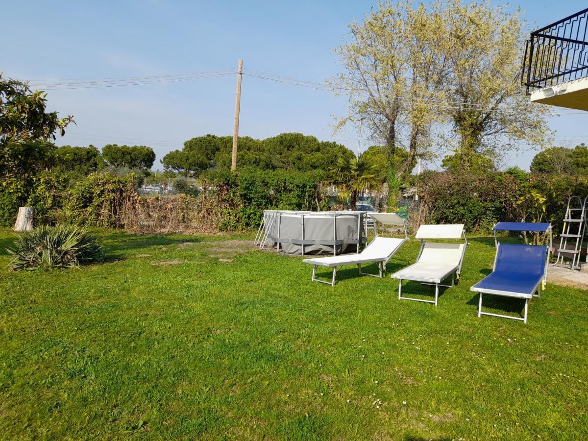 Villa La Magnolia - Private Beach Access, Garden, Views Лацизе Экстерьер фото